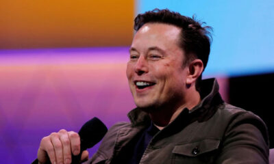 Elon Musk em palestra sobre a Tesla