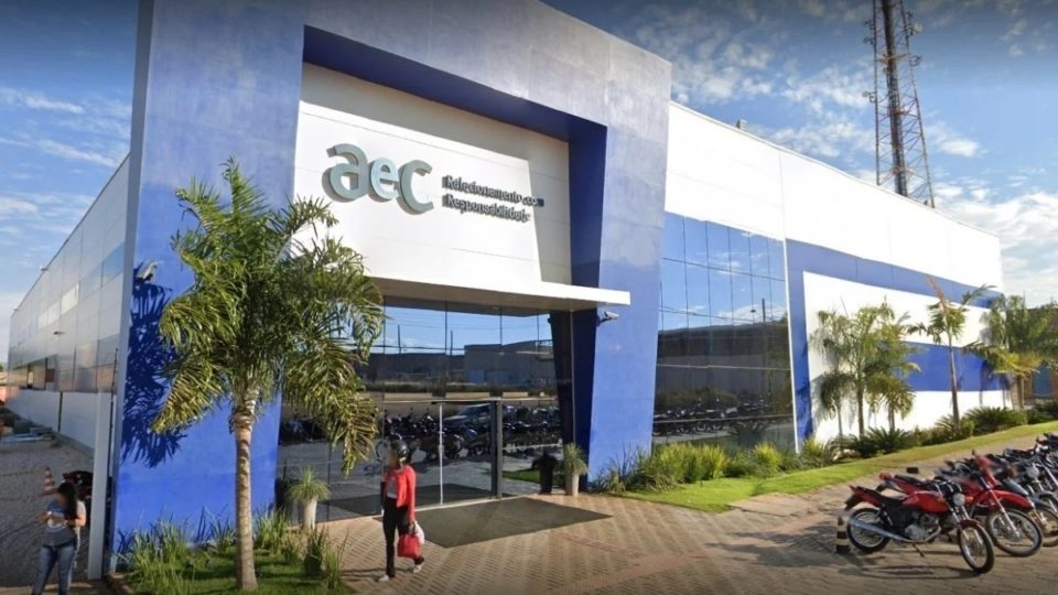 AeC abre 250 vagas de emprego para Montes Claros