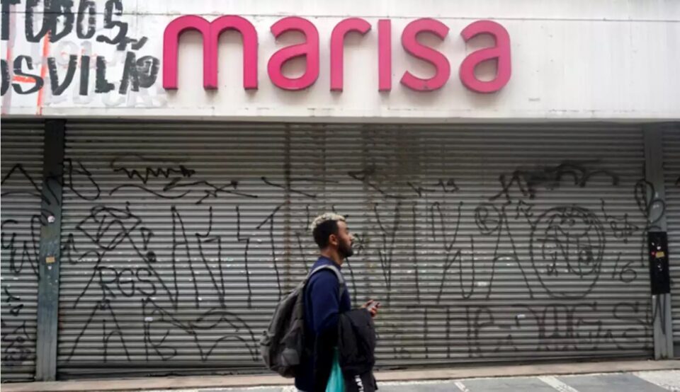 Marisa surpreende: 91 lojas fechadas abalam o mercado