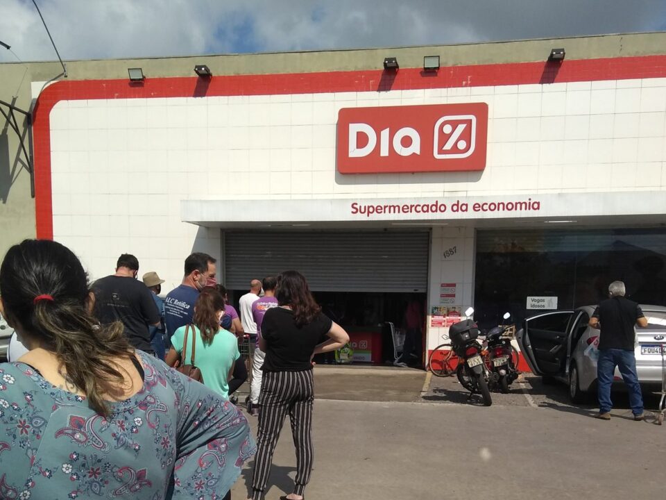 Supermercado Dia anuncia pedido de recuperação judicial e fechamento de lojas