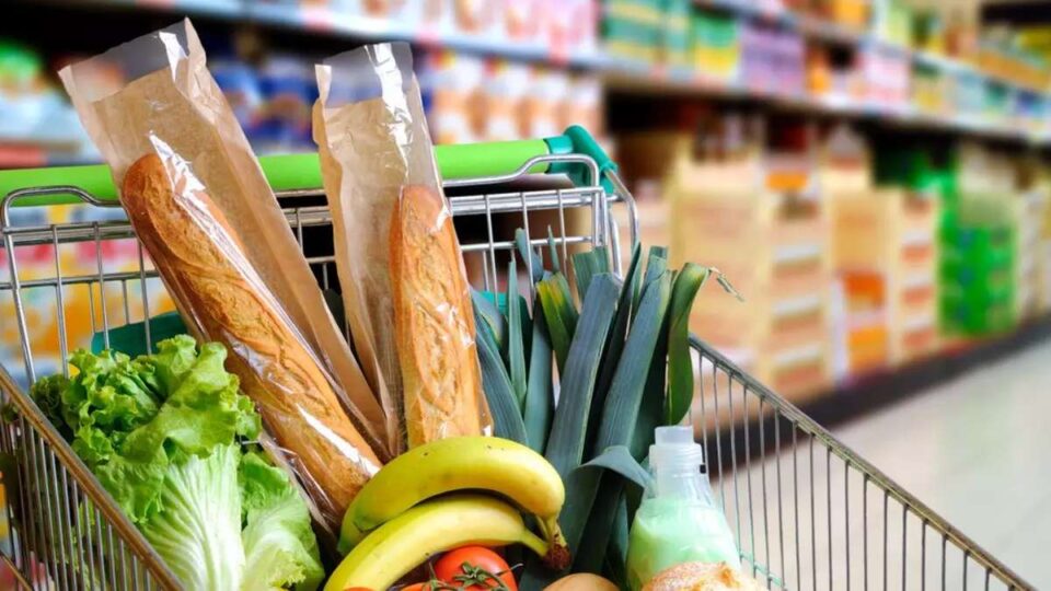 Como economizar dinheiro no supermercado: Veja essas 10 dicas