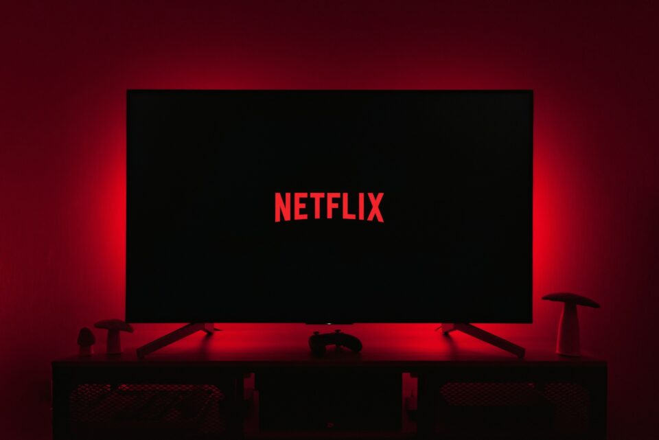 Netflix é multada em milhões pelo Procon MG. Veja valor e motivo