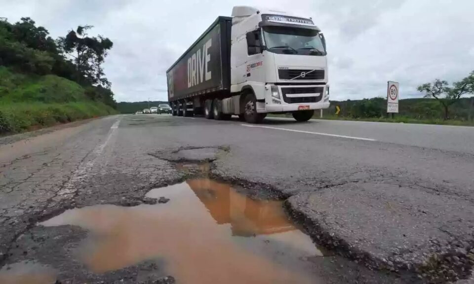 Preço do pedágio da BR 040 aumenta mais de 100%. Veja o valor