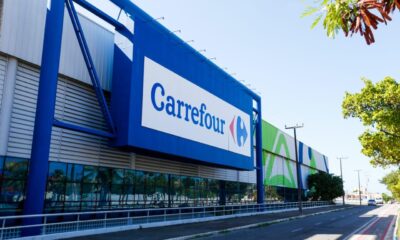 Carrefour surpreende vai demitir 2 mil empregados na véspera de natal