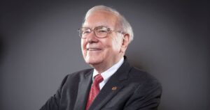 Warren Buffett vai doar 99% da sua fortuna de R$ 871,33 bilhões. Veja quem vai receber