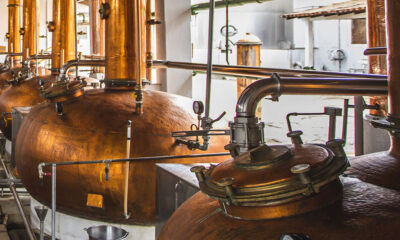Produção de cachaça: Cidade de MG tem recorde de cachaçarias. Saiba qual
